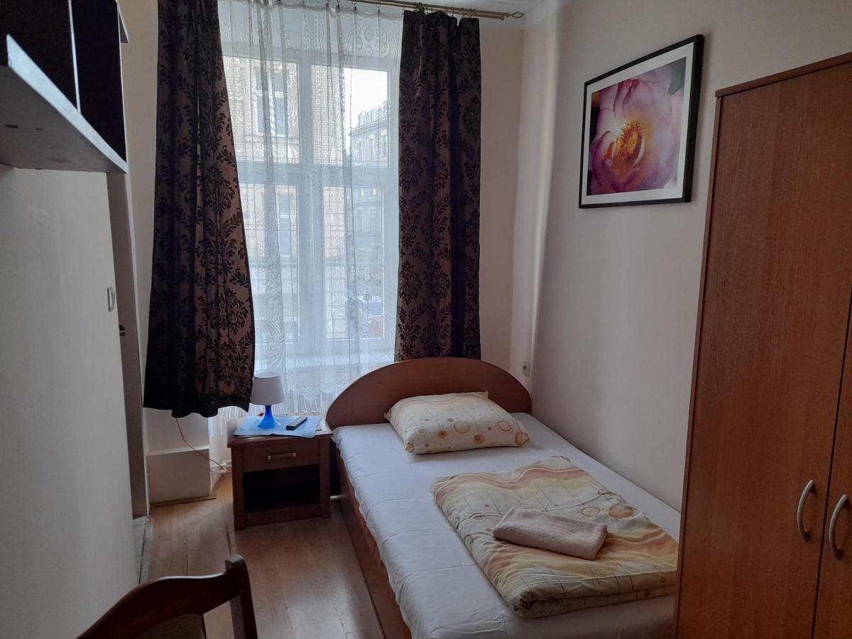 Green Hostel
