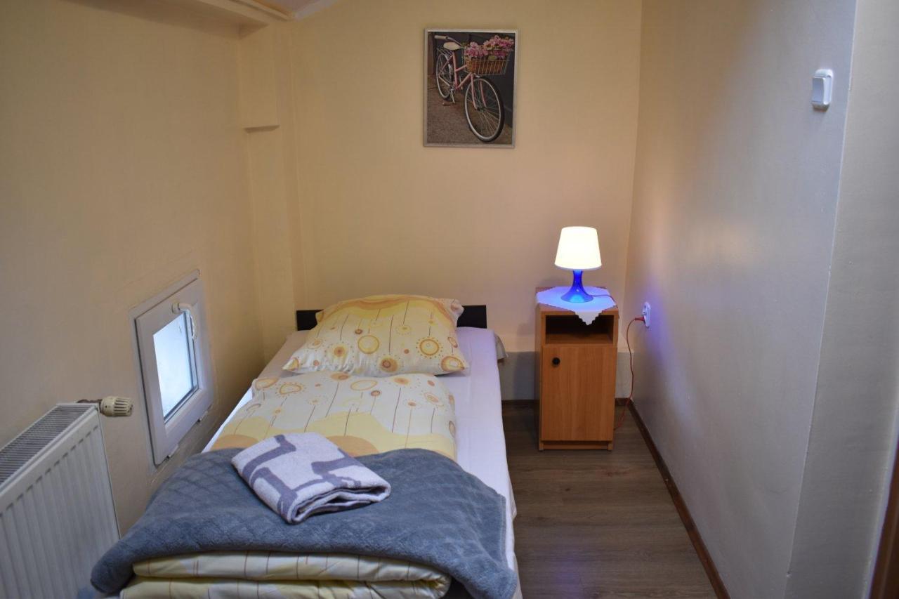Hostel Green *